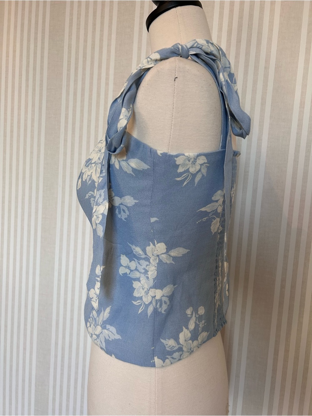 Reformation Ellora Floral Tie-Shoulder Square Neck Crop Top Light Blue Sz 8 NEW - Picture 6 of 11